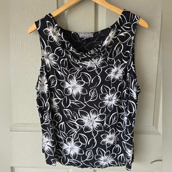 Kate Hill Floral Blouse 1X Women Sleeveless Waterfall Black White Coastal Strect - Picture 2 of 10